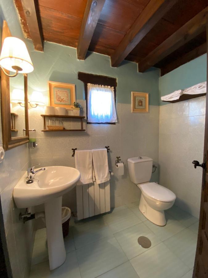 Casa Rural Dos Reales San Cristobal de Boedo ภายนอก รูปภาพ