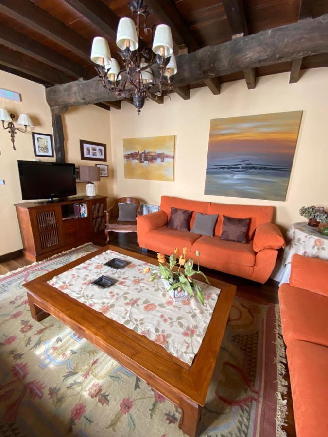 Casa Rural Dos Reales San Cristobal de Boedo ภายนอก รูปภาพ