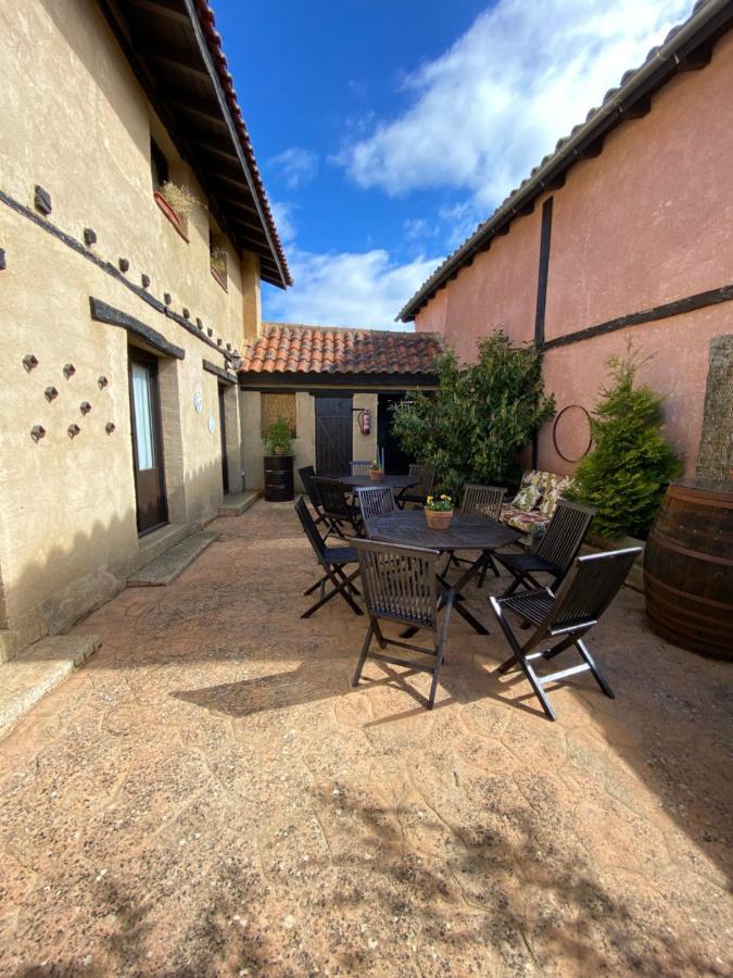 Casa Rural Dos Reales San Cristobal de Boedo ภายนอก รูปภาพ