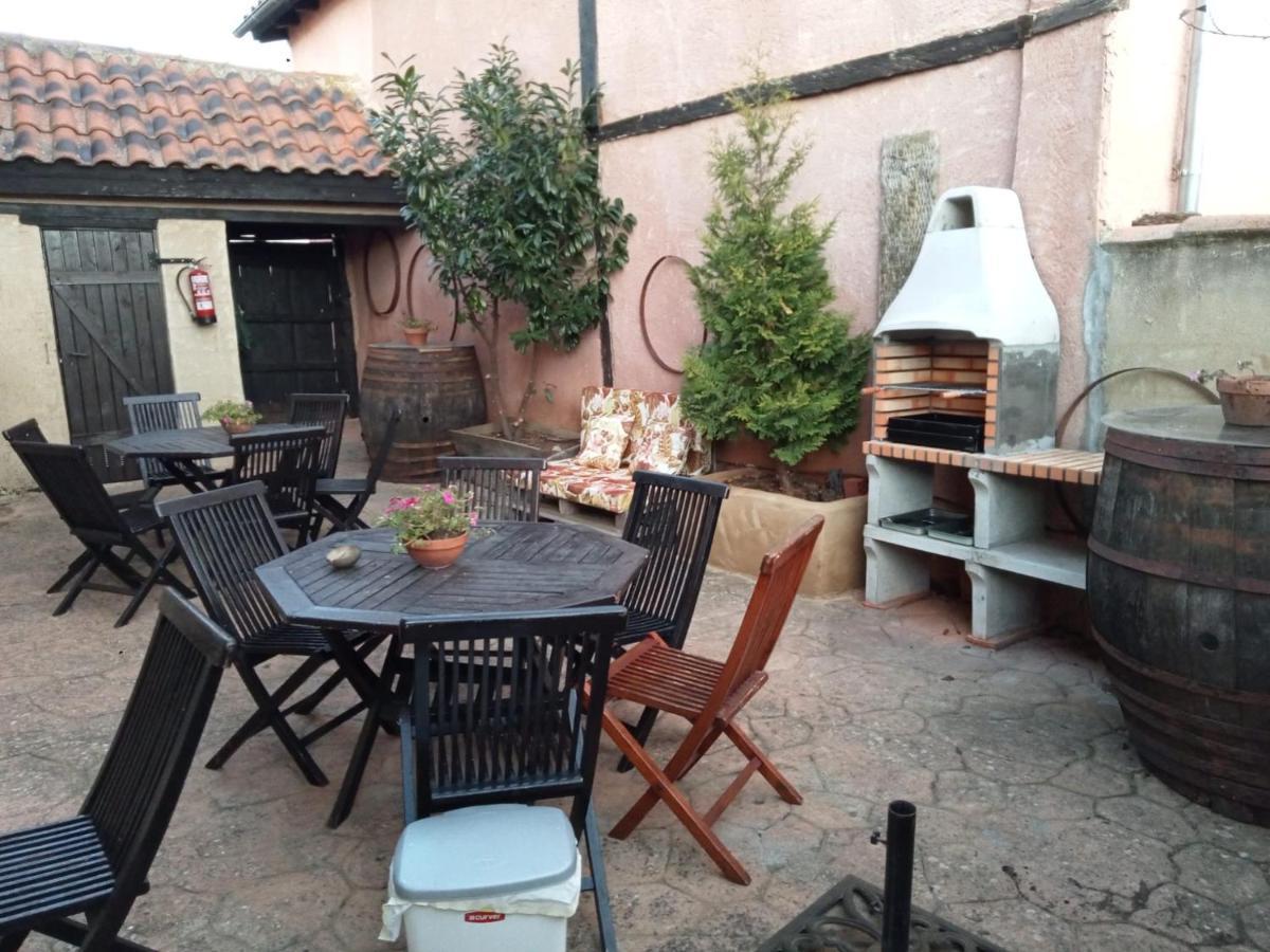 Casa Rural Dos Reales San Cristobal de Boedo ภายนอก รูปภาพ
